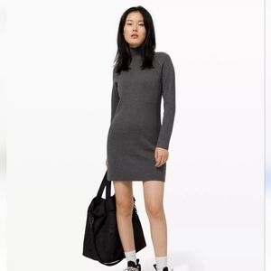 Lululemon Sweater dress Sz 8 Grey